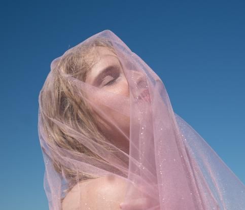 Live music by Sainte Nicole