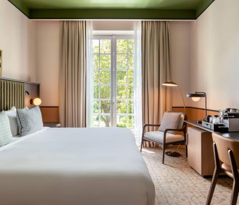 Paris Hotel Special Offers | Stay at Hotel Le Parchamp Paris