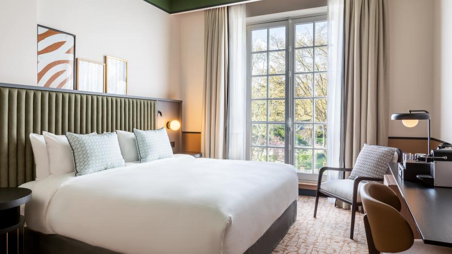Le Parchamp - About